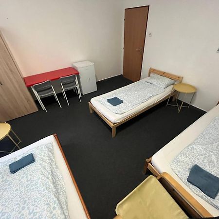 Rooms Veveri - Uvoz, 10 Min Peski Do Centru Брно Экстерьер фото