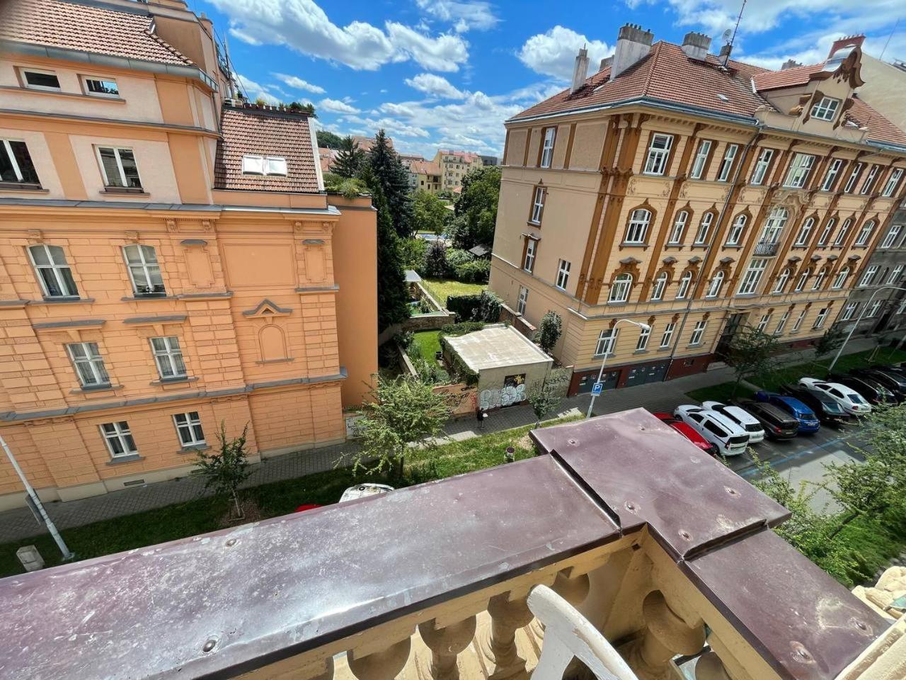 Rooms Veveri - Uvoz, 10 Min Peski Do Centru Брно Экстерьер фото